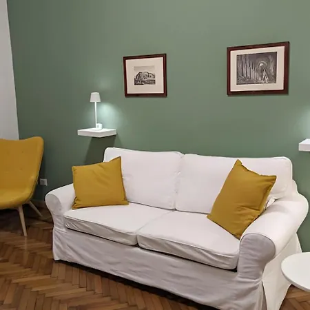 Casa Remo - 2 Tram Stops From Old Town * روما