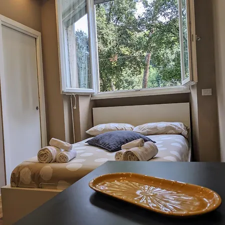 Casa Remo - 2 Tram Stops From Old Town * روما