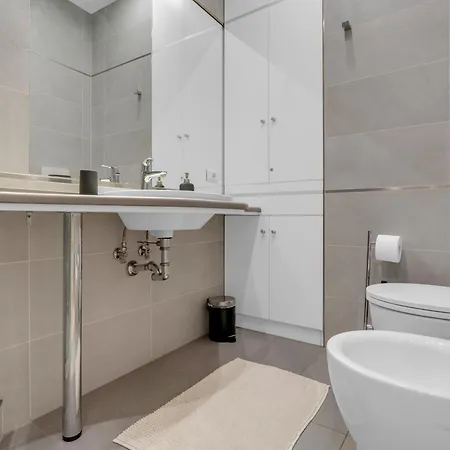 Appartement Casa Remo - For Family, 2 Bathrooms, Ac, Self Check-in *